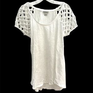 LUCKY BRAND Lattice Sleeve Tee